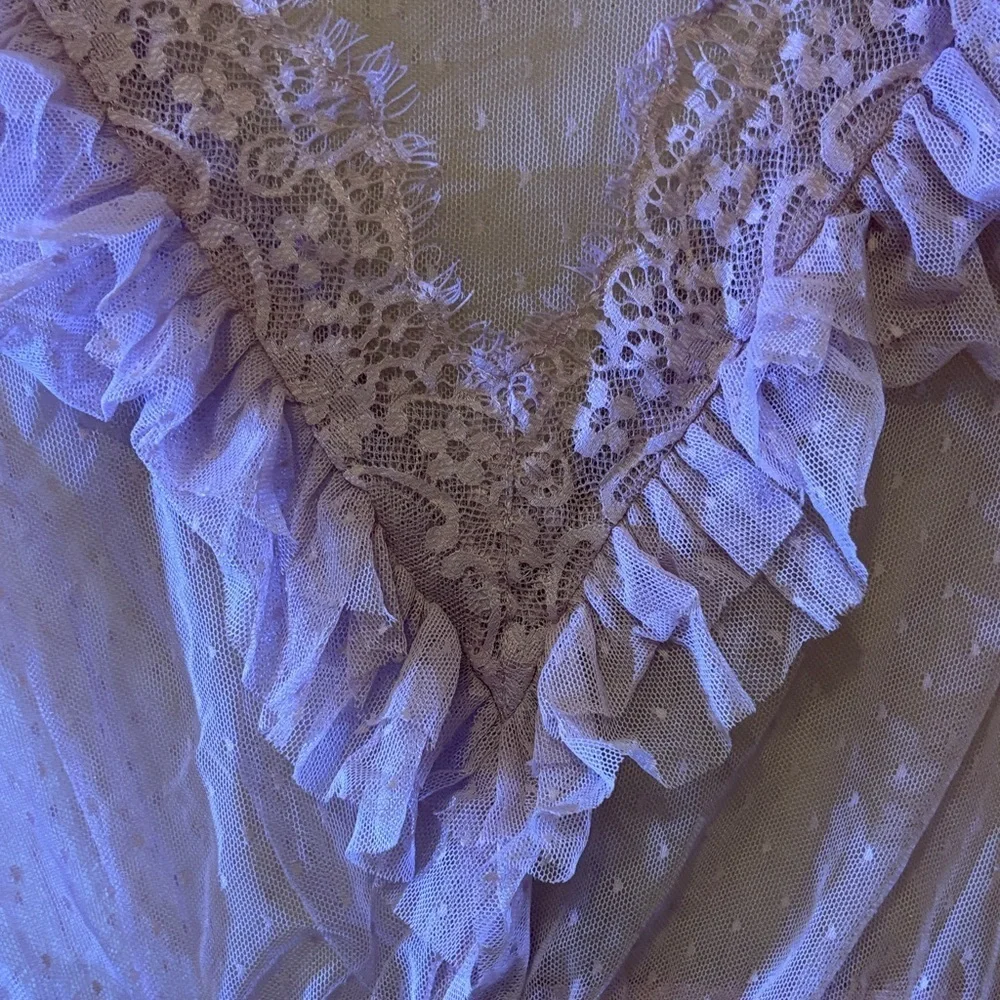 Forever 21 Lavender Lace Ruffle Blouse - Picture 3 of 4